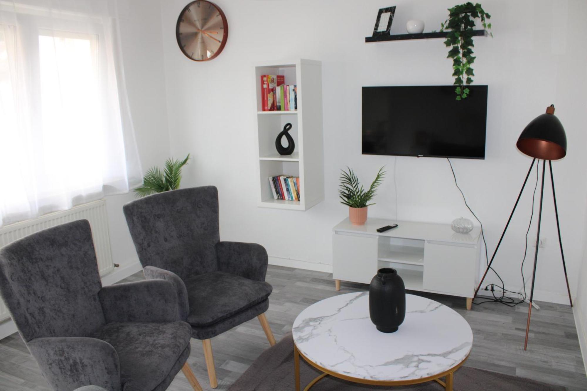 Ruhiges & Schickes 4 Zi-Apartment Хейльбронн Экстерьер фото
