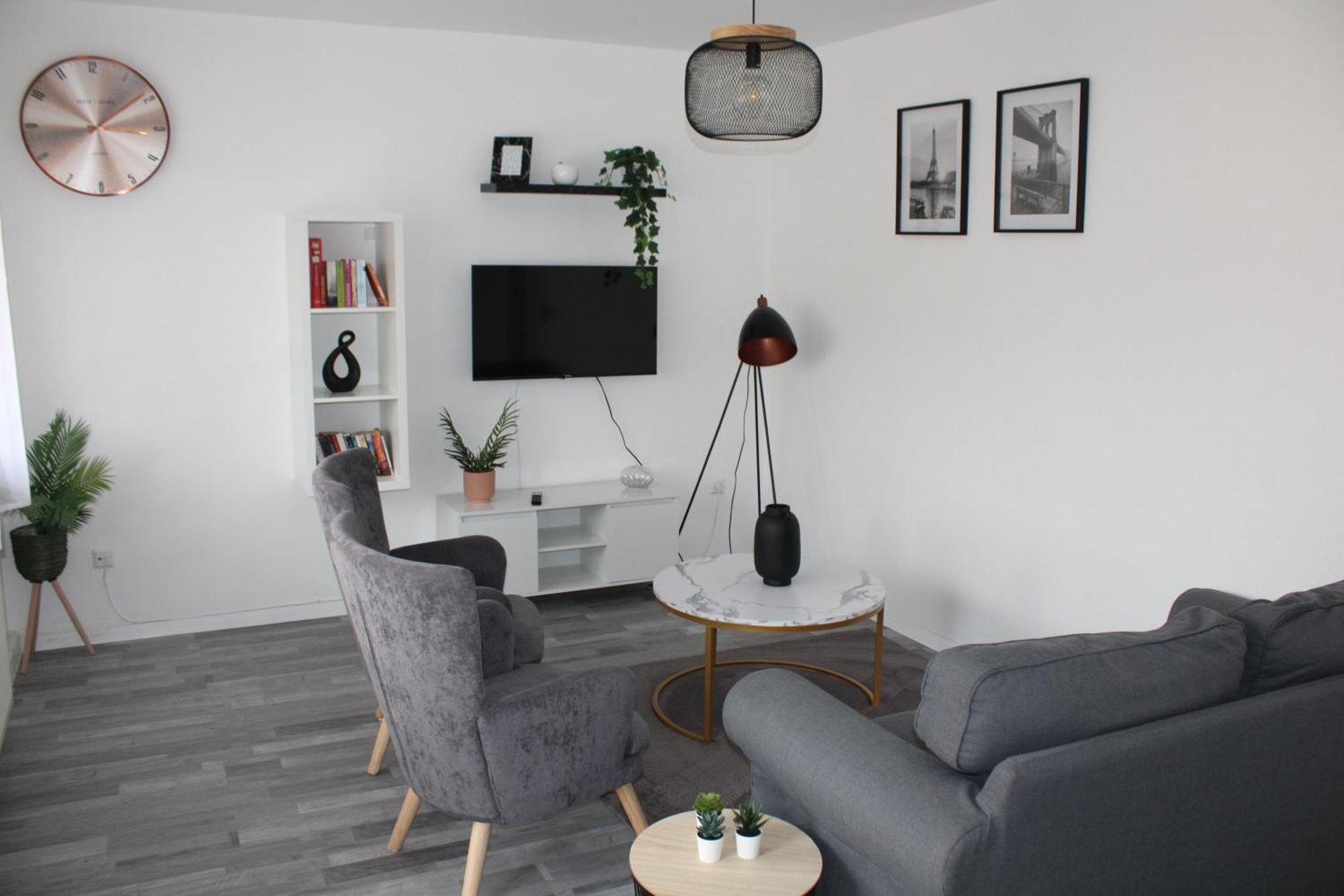 Ruhiges & Schickes 4 Zi-Apartment Хейльбронн Экстерьер фото